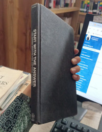 Image of Start With The Answer And Other Wisdom for Aspiring Leaders